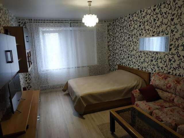 Апартаменты Apartment on Gorkogo 40 Бобруйск-4